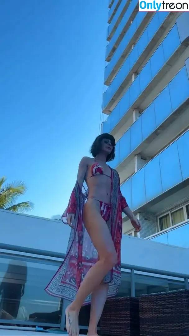 Julianne Trevisol голая photo #0059 (juliannetrevisol)