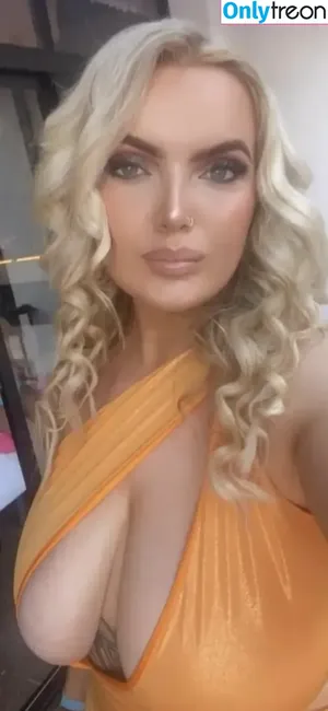  nude photo #0010