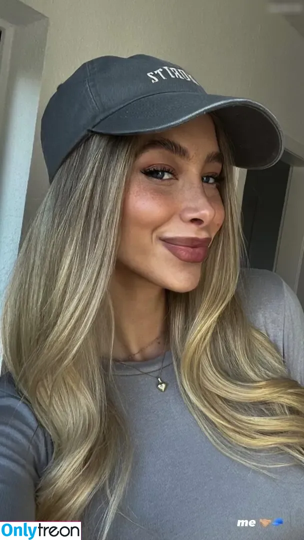 Julietschkaa голая photo #0005 (Julietschkaa)
