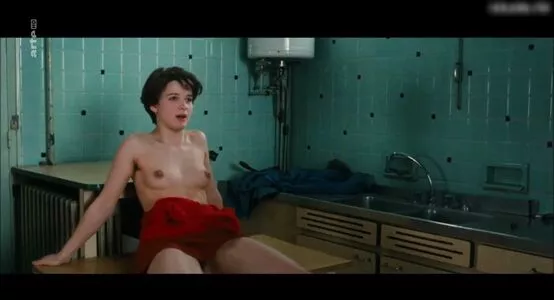 Juliette Binoche / juliettebinoche nude photo #0060