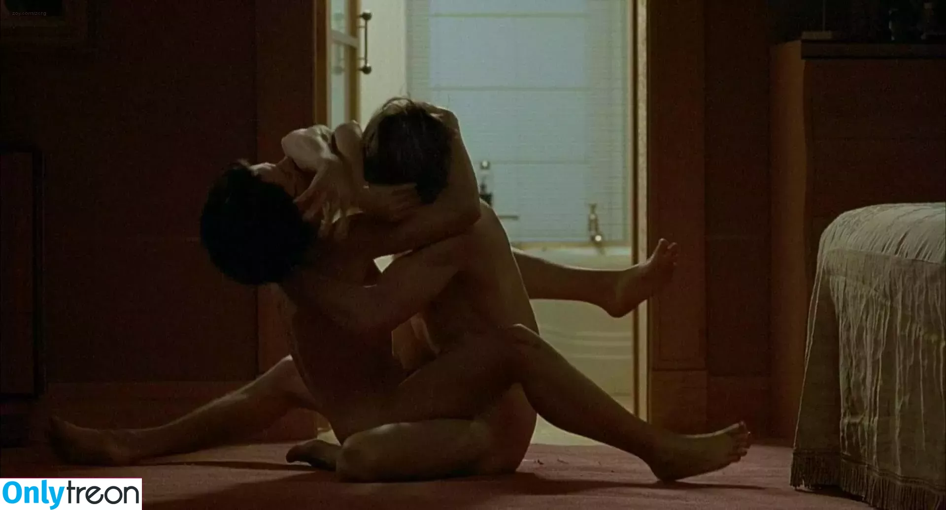 Juliette Binoche nude photo #0018 (juliettebinoche)