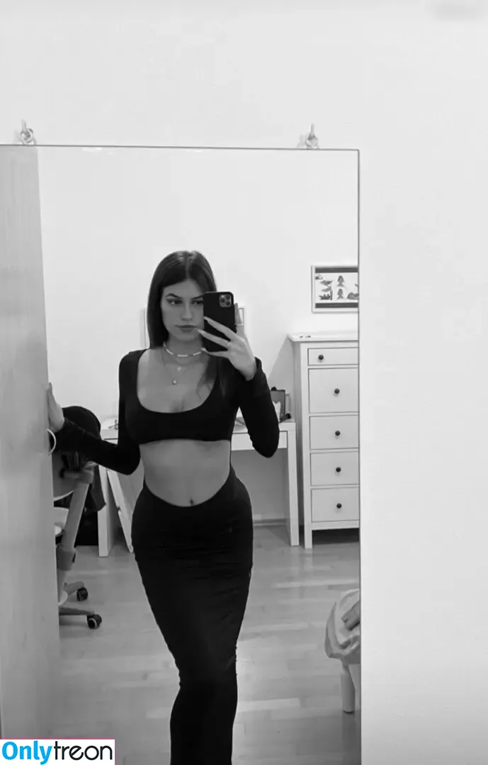 juliiee.kim голая photo #0100 (juliekimmoves)