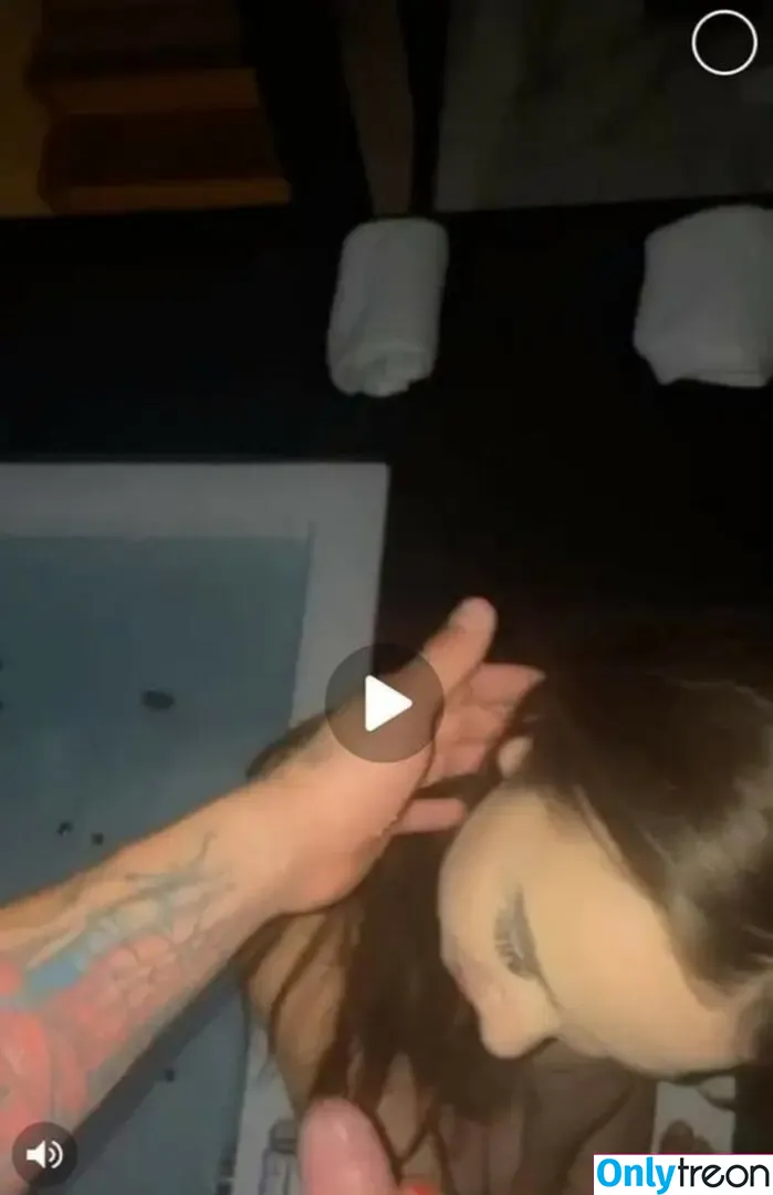 Julkaguzikvip nude photo #0006 (Julka Guzik / julka_guzik_)
