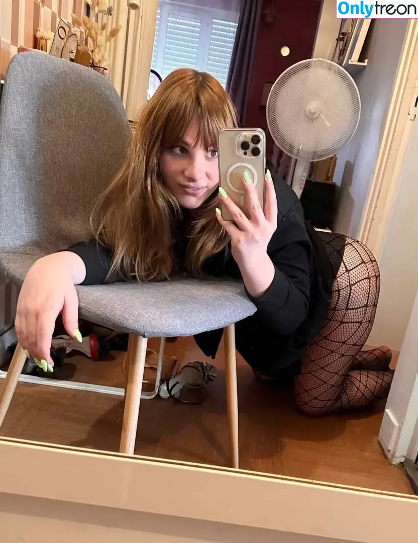 June Fembug голая photo #0041 (faecuddlebug)