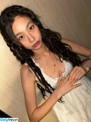 Jung Ho-yeon / hoooooyeony / xo_yeri nude photo #0281