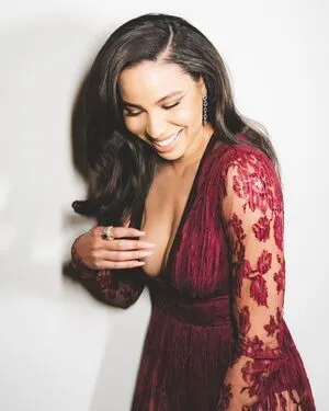 Jurnee Smollett / jurneesmollett фото голая #0164