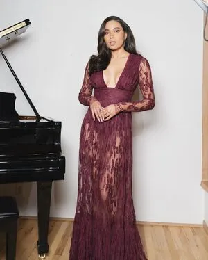 Jurnee Smollett / jurneesmollett фото голая #0167