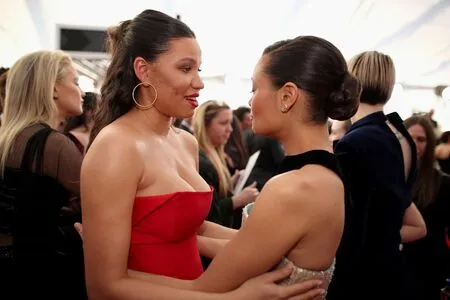Jurnee Smollett / jurneesmollett фото голая #0190