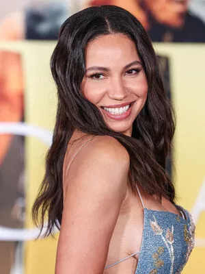 Jurnee Smollett / jurneesmollett фото голая #0485