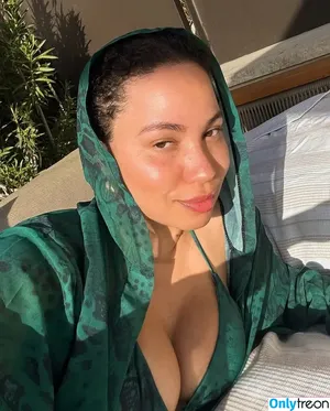 Jurnee Smollett / jurneesmollett nude photo #0563