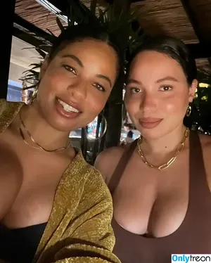 Jurnee Smollett / jurneesmollett nude photo #0722