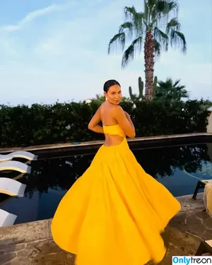 Jurnee Smollett / jurneesmollett nude photo #0727