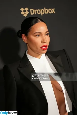 Jurnee Smollett / jurneesmollett nude photo #0745
