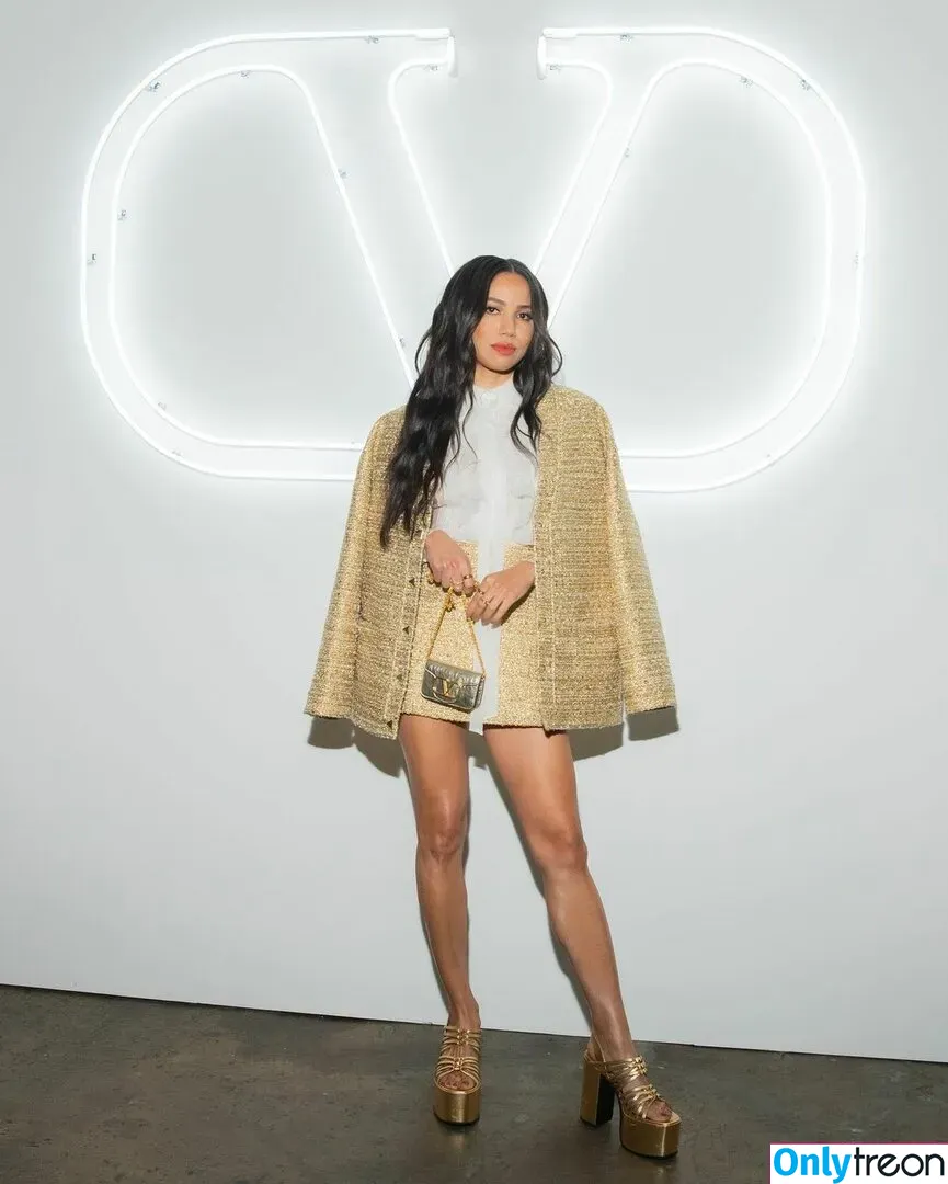 Jurnee Smollett nude photo #0016 (jurneesmollett)