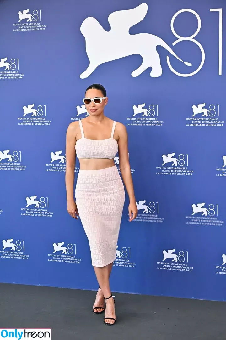 Jurnee Smollett голая photo #0225 (jurneesmollett)