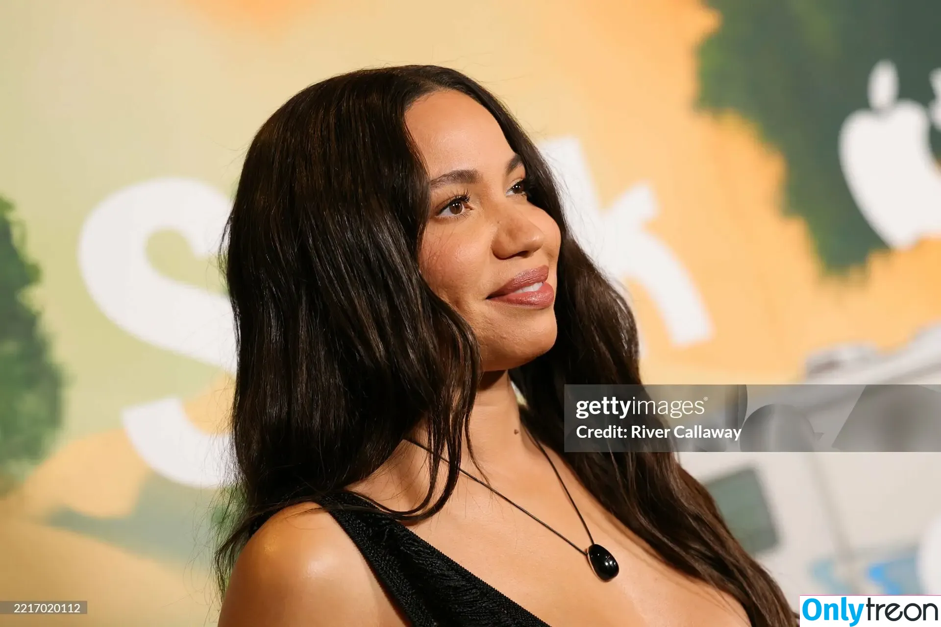 Jurnee Smollett голая photo #0594 (jurneesmollett)