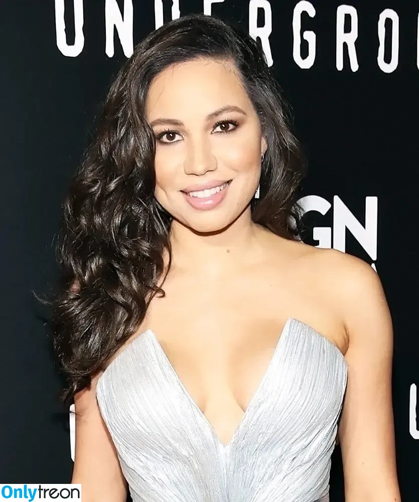 Jurnee Smollett nude photo #0704 (jurneesmollett)