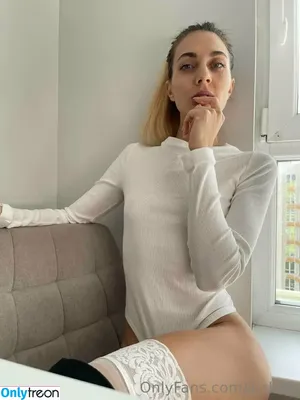 juskiss / seealso фото голая #0027