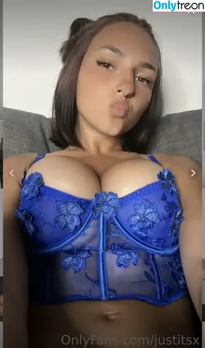  nude photo #0001