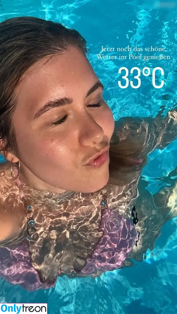 JustBecci / beccisplayground nude photo #0118 (ilovebitterlife)