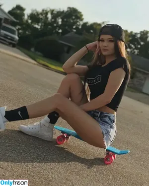 Justfoxii / kyleecarterrr nude photo #0007