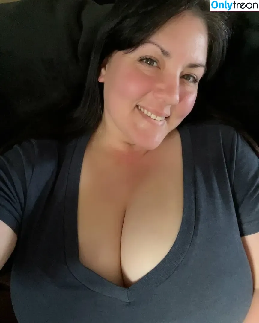 Justhavingfunwithlife nude photo #0042 (happygoluckypyr / just_having_fun_with_lifeagain / justsmilesandjoy)