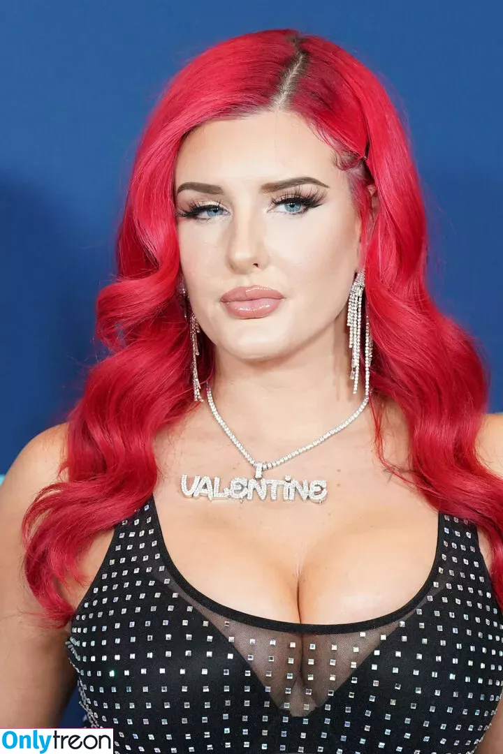 Justina Valentine nude photo #0253 (itsjustinevalentine / justinavalentine)