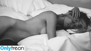 Justine Mattera / justineelizabethmattera фото голая #0158