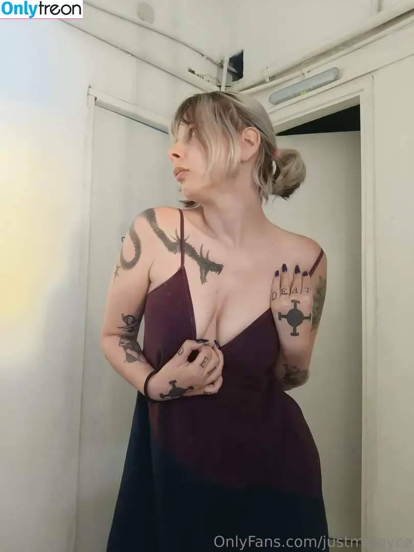 justmejoyce nude photo #0012 (justmejoyce)