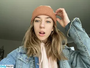 Jvlia_g / JVLIA / julia.giunta / jvliaa nude photo #0001