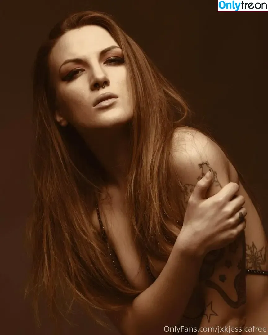 jxkjessicadominatrix nude photo #0038 (patrix15)