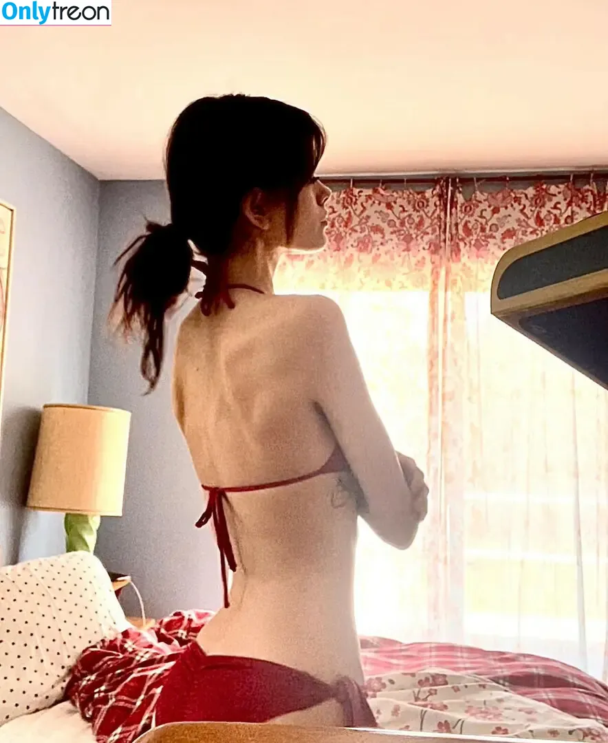 Jxsephin333 nude photo #0007 (Jxsephin333)