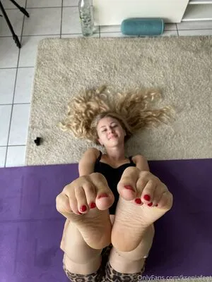 k.flexiblefeet / kseniafeet фото голая #0119