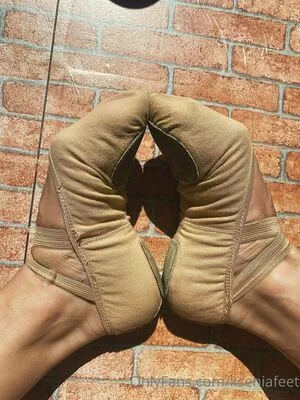 k.flexiblefeet / kseniafeet фото голая #0192