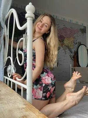 k.flexiblefeet / kseniafeet фото голая #0200
