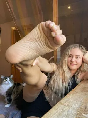 k.flexiblefeet / kseniafeet фото голая #0238