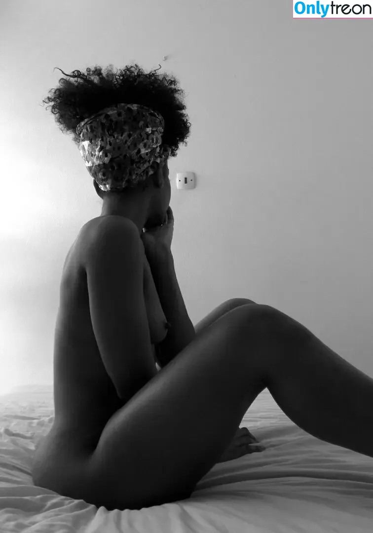 K677y nude photo #0007 (KellyShareJa / msk677y)