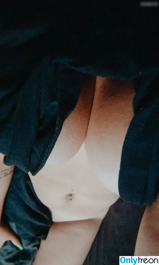 Kaaathastropheee nude photo #0049 (Kaaathastropheee)