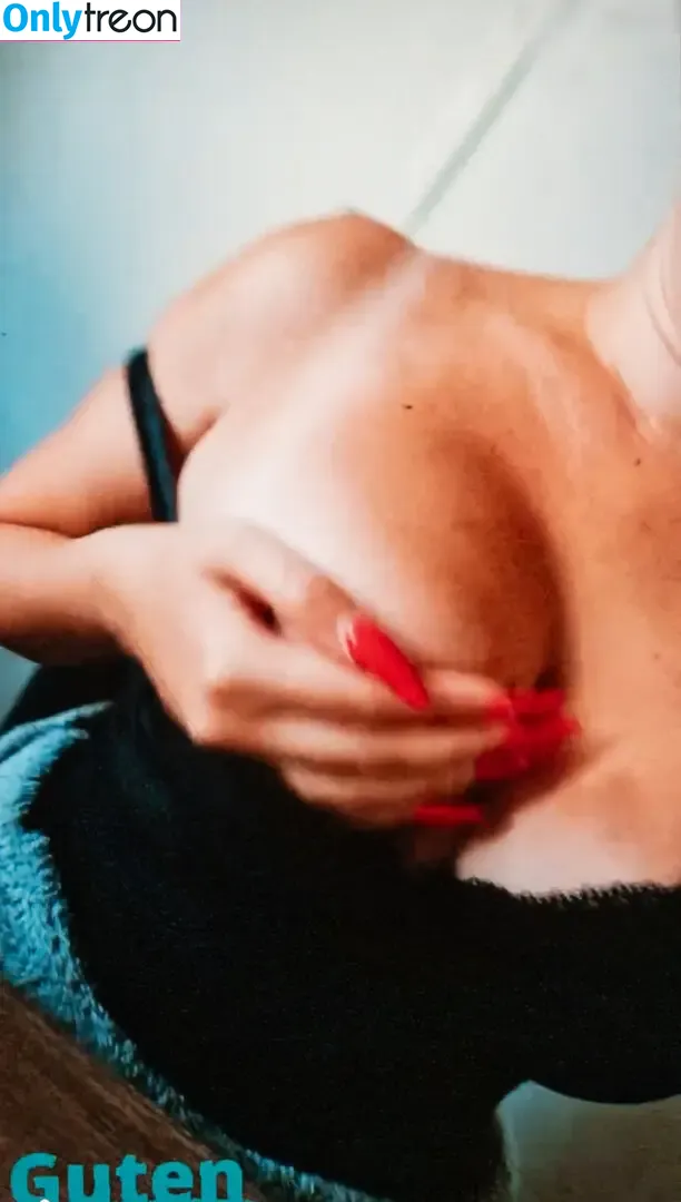 Kaaathastropheee nude photo #0052 (Kaaathastropheee)