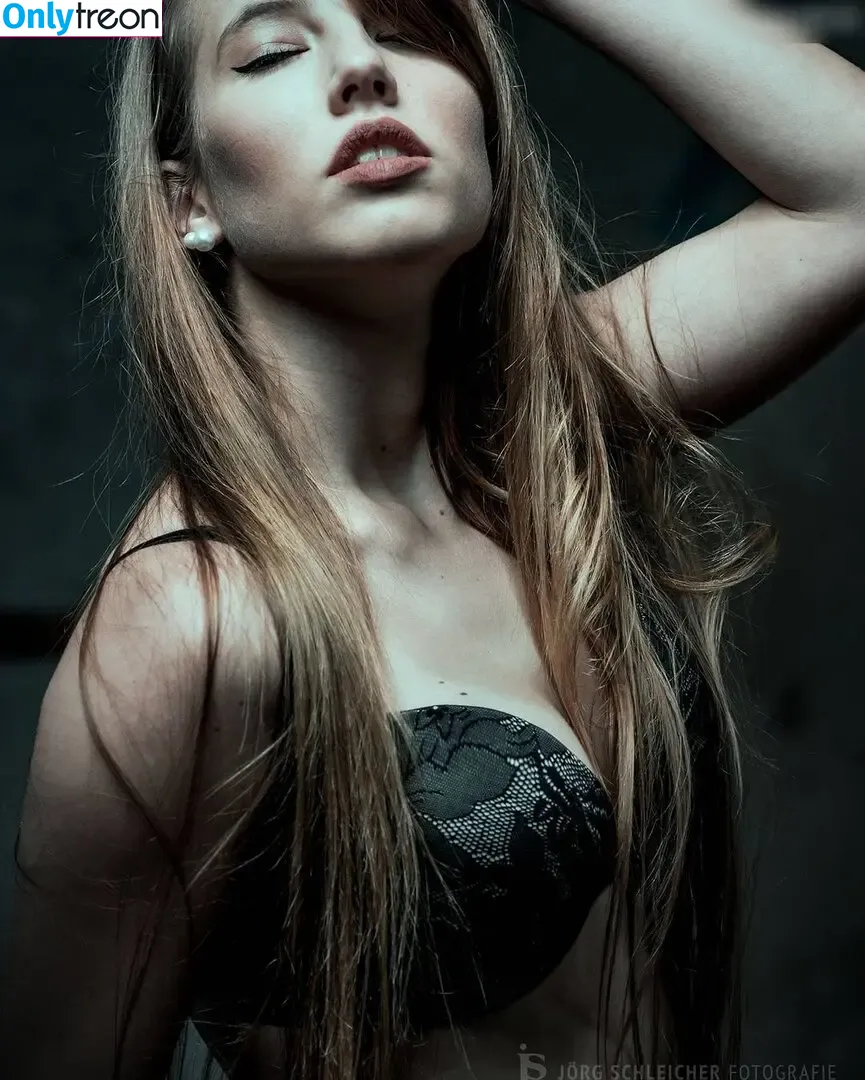 Kaaathastropheee nude photo #0098 (Kaaathastropheee)