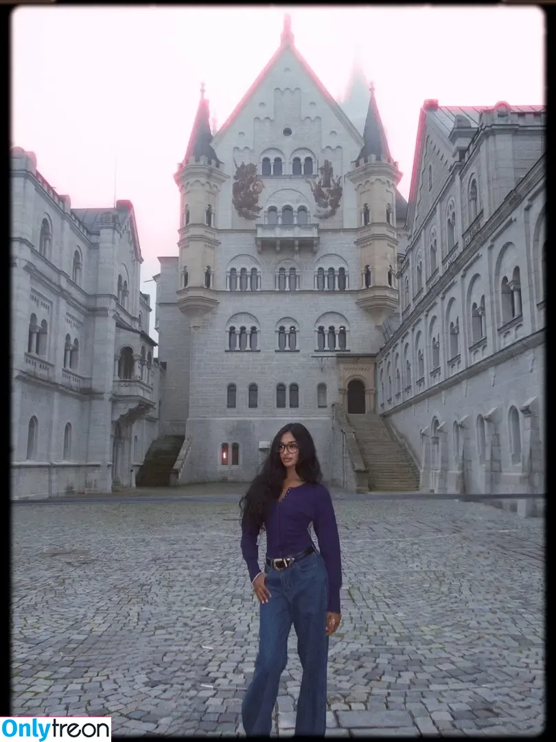 Kaaviya Sambasivam голая photo #0131 (kaavikiwi)