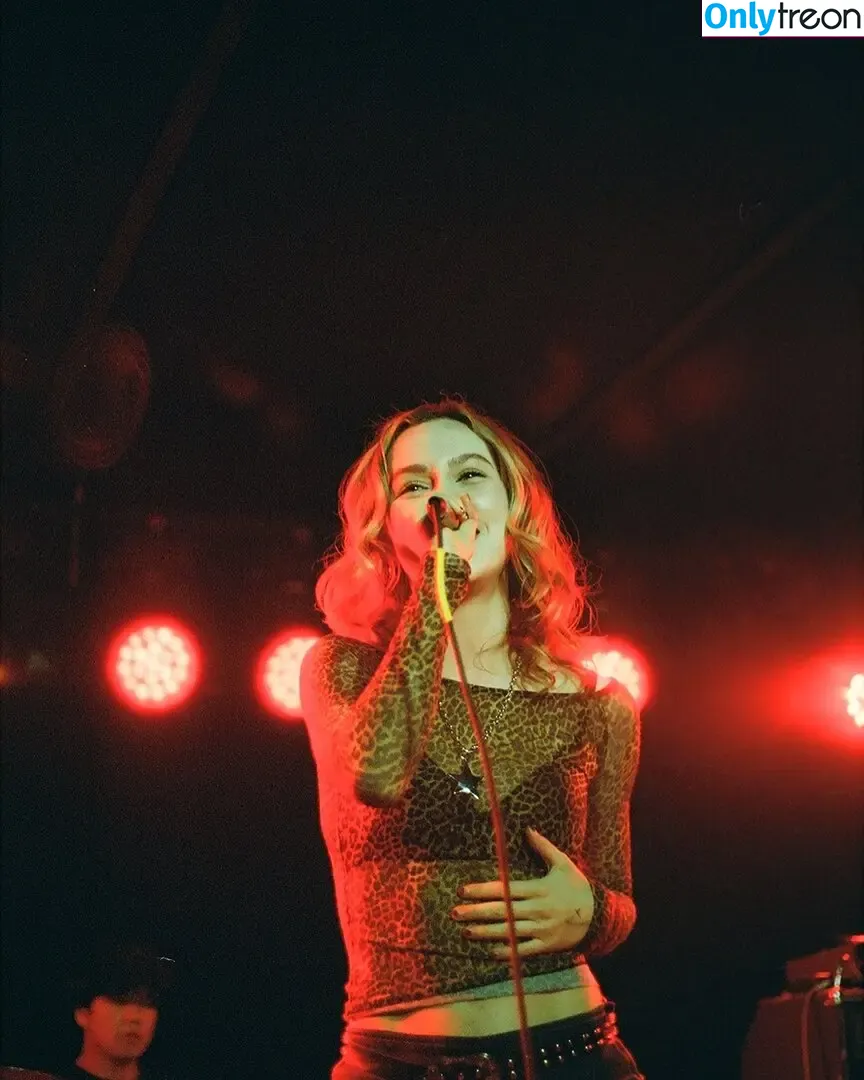 Kacey Fifield голая photo #0045 (kaceyfifield)