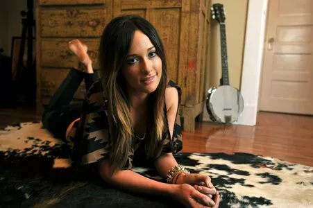 Kacey Musgraves / heavenlyyhazel / spaceykacey nude photo #0063