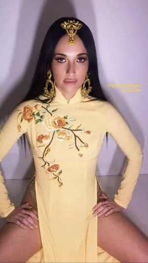 Kacey Musgraves / heavenlyyhazel / spaceykacey nude photo #0155