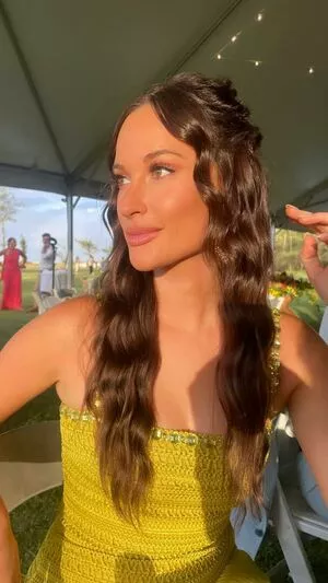Kacey Musgraves / heavenlyyhazel / spaceykacey nude photo #0162