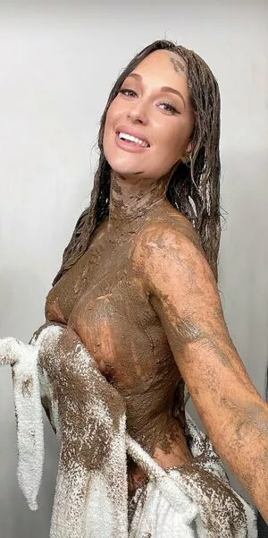 Kacey Musgraves / heavenlyyhazel / spaceykacey nude photo #0235