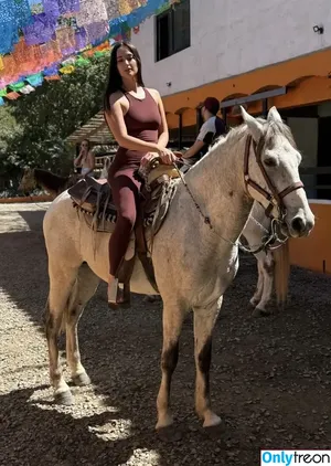 Kacey Musgraves / heavenlyyhazel / spaceykacey nude photo #0284