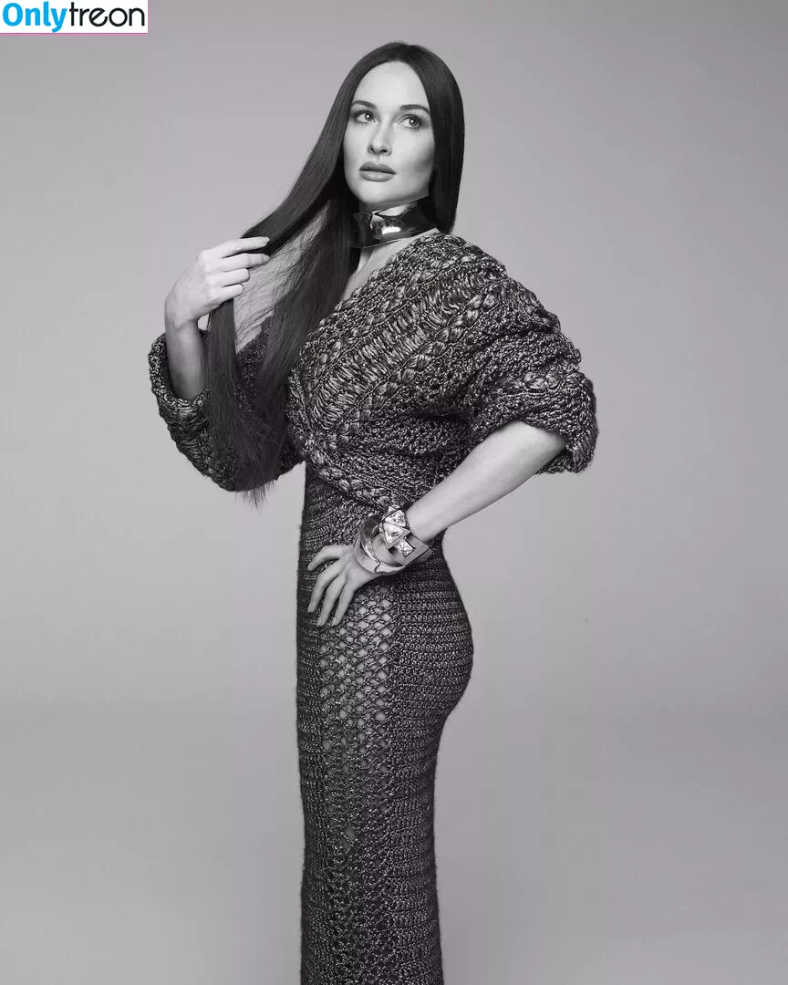 Kacey Musgraves nude photo #0046 (heavenlyyhazel / spaceykacey)