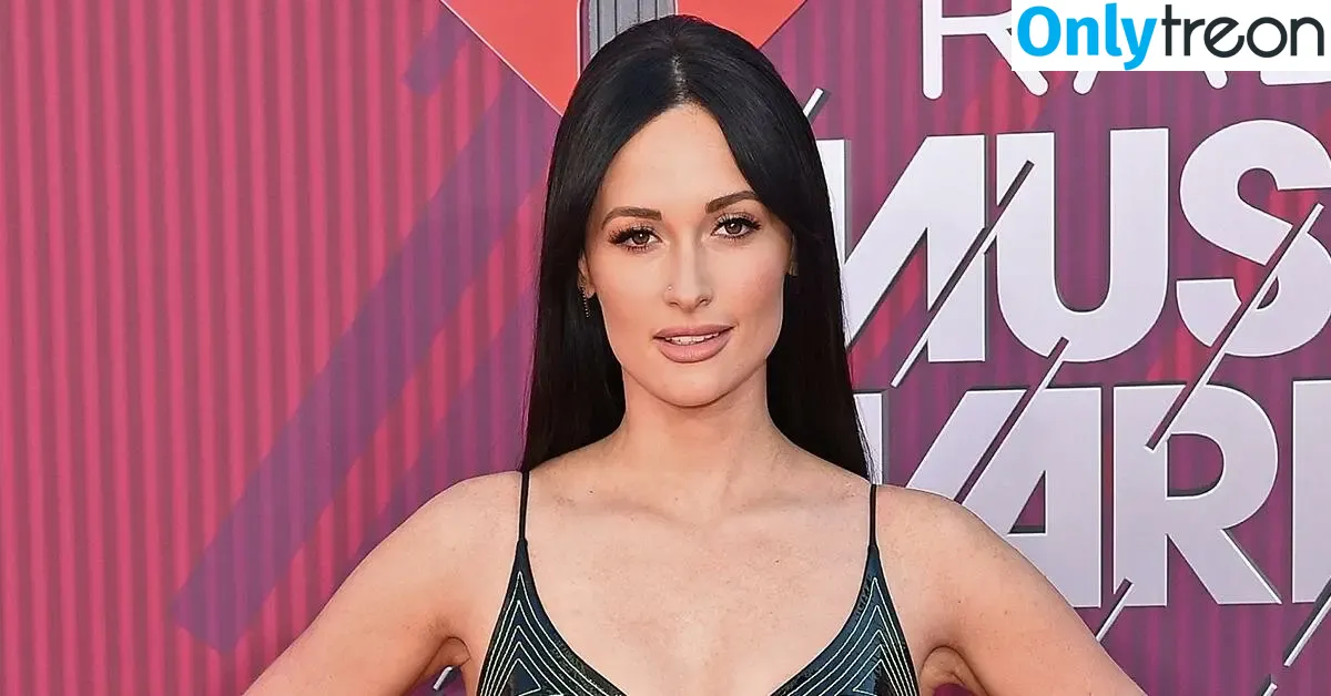 Kacey Musgraves голая photo #0319 (heavenlyyhazel / spaceykacey)
