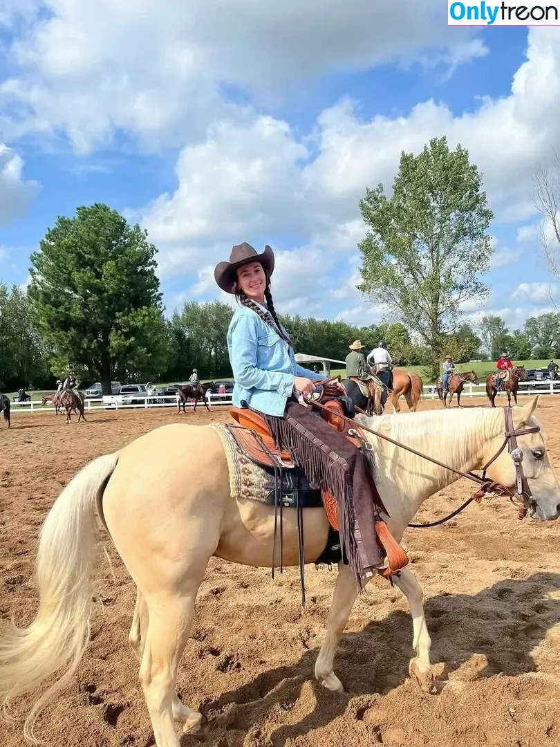 Kacey Musgraves голая photo #0373 (heavenlyyhazel / spaceykacey)